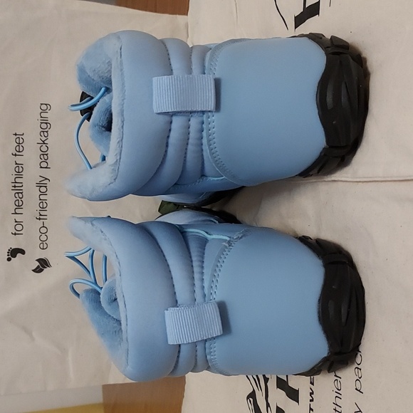 Unisex Hike Footwear Boot - Picture 3 of 14